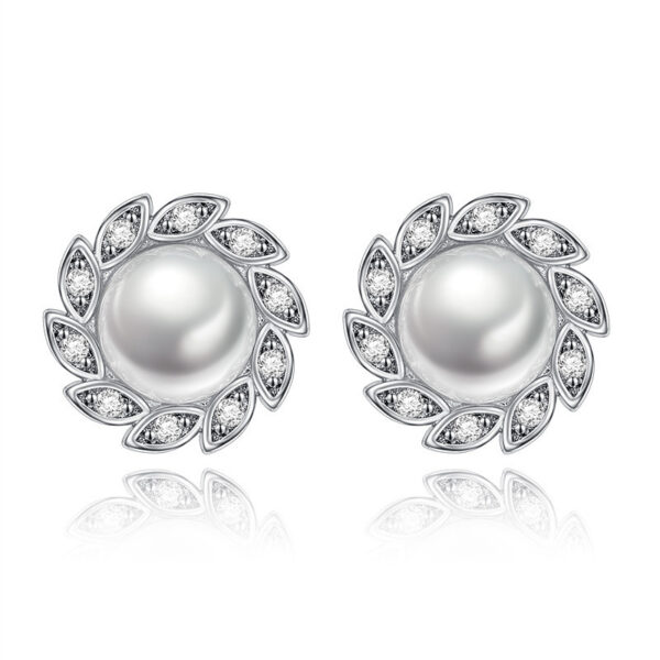 Fashion Fashion Leaf Pearl Stud Earrings - Image 4