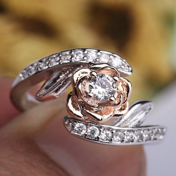 Fashion Rose Gold Ring - Image 5