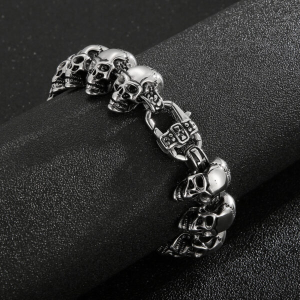 Skull Men's Titanium Steel Bracelet - Image 9