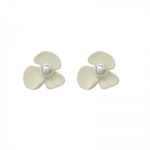 Super Fairy Cream White Earrings Ins Pearl Flower Simple 925 Silver Needle Earrings - Image 5