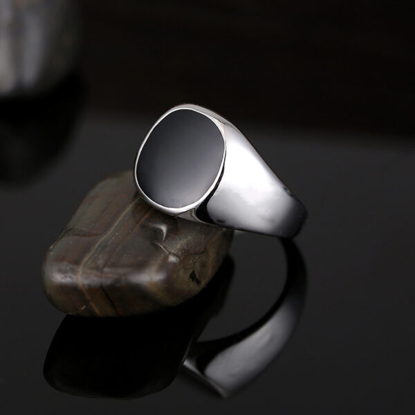 Classic smooth oil dripping men's zinc alloy ring - Image 3