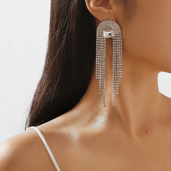 Women's Fashion Temperament Long Fringe Earrings - Image 3