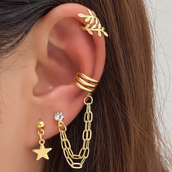 Fashion Commuter Leaves Tassel Ear Studs