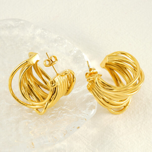 Gold Earrings Simple Fashion Design - Image 2