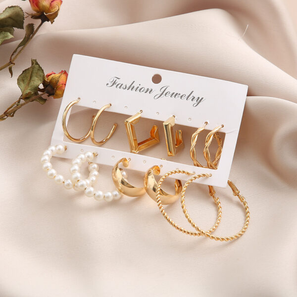 6 Pairs Simple C- Type Metal Twist Earrings Set - Image 2