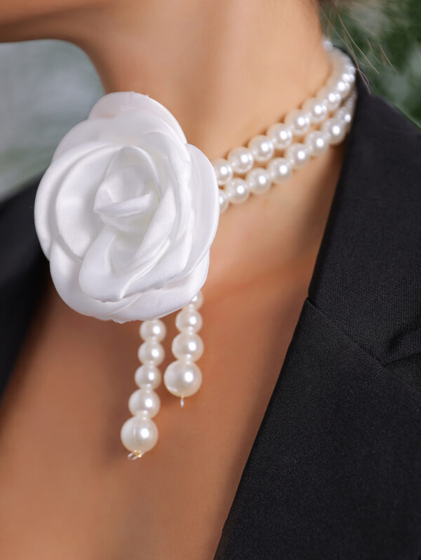 Pearl Necklace Evening Dress Accessories Flower Clavicle Necklace - Image 4