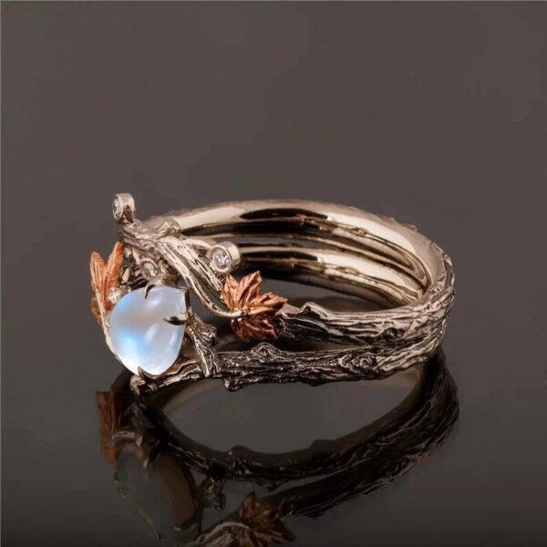 Vintage Golden Branch Maple Leaf Ring - Image 2