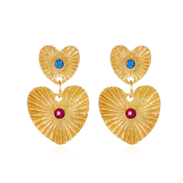 Bohemian Sunflower Heart-Shaped Earrings
Bohemian Sunflower Design: Radiates warmth, positivity, and individuality - Image 9