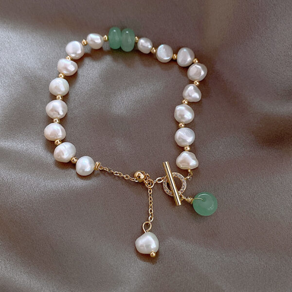 Women Irregular Freshwater Pearl Adjustable Bracelet - Image 2