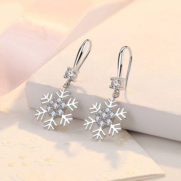 Temperament Snowflake Earrings With Rhinestones Fashion Personalized Christmas Earrings For Women Jewelry - Image 5