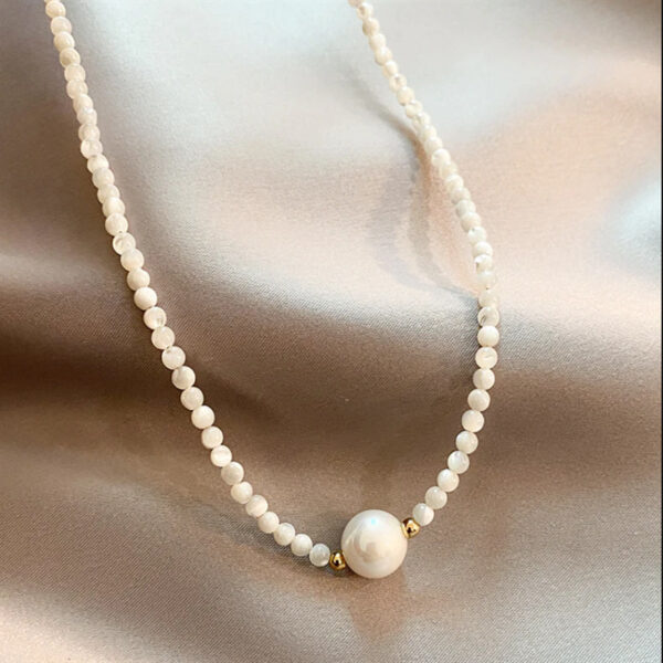 Fashion Natural Freshwater Pearl Necklace Short - Image 5