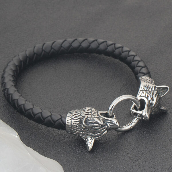 European And American Titanium Steel Cowhide Wolf Head Bracelet