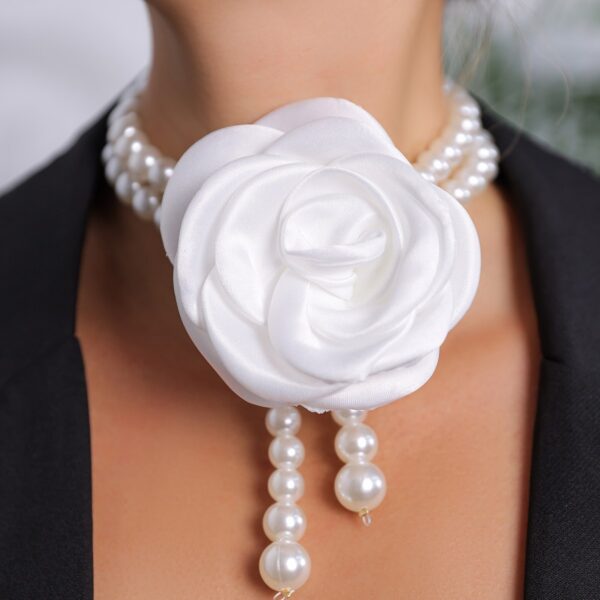 Pearl Necklace Evening Dress Accessories Flower Clavicle Necklace - Image 5