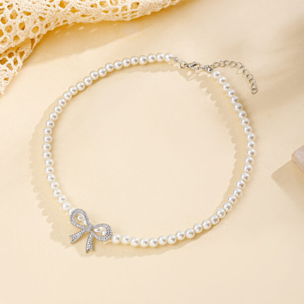 Fashion Pearl Necklace With Diamond Bow