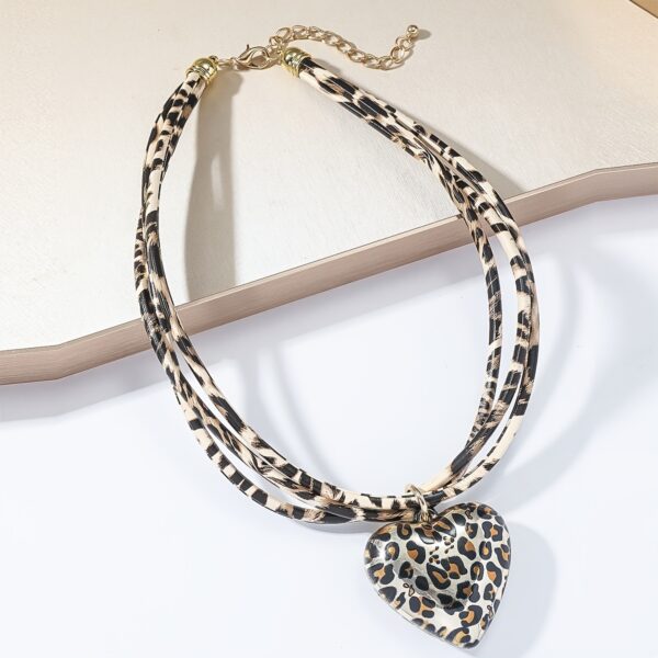 Love Leopard Pendant Multi-layer Leather String Necklace - Image 7