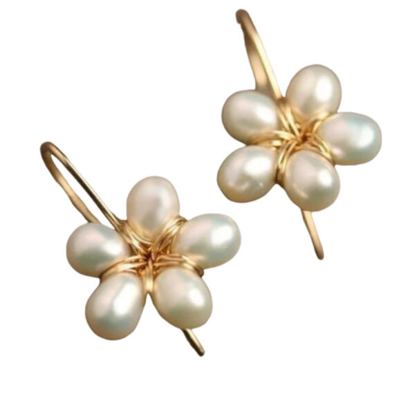 Flower Shape White Pearl Ear Hook Creative Earrings - Image 3