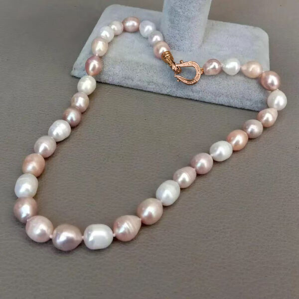 Natural Freshwater Thread Pearl Irregular Shaped Necklace - Image 3