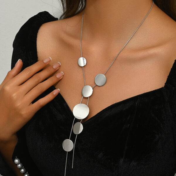 Geometric Ladies' Long Necklace Circular Design