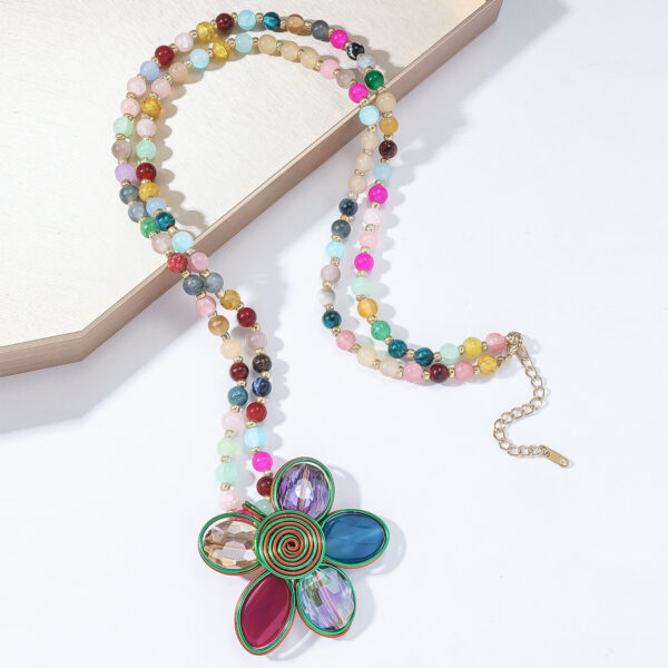 Fashion Colored Glass Beaded Flower Necklace - Image 6